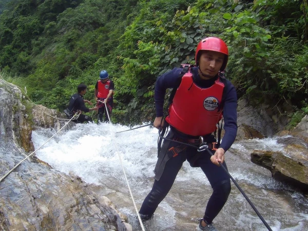 293663627 3214722095513789 4601295975191297639 N